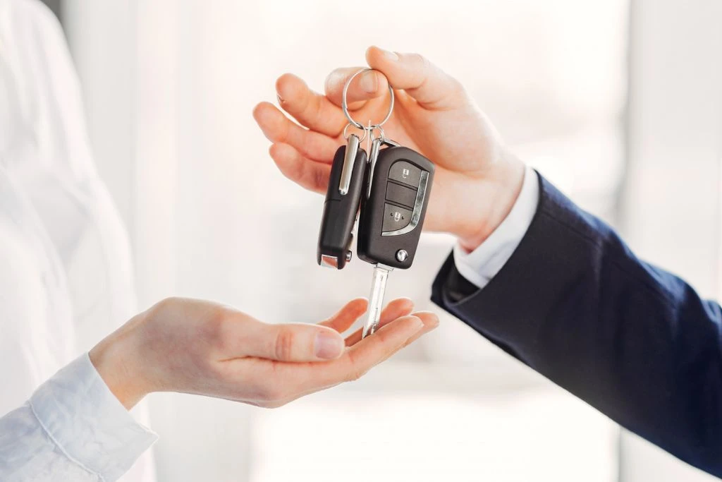 Продаж другого авто за рік обкладають податками: за третє ставка зростає до 23%