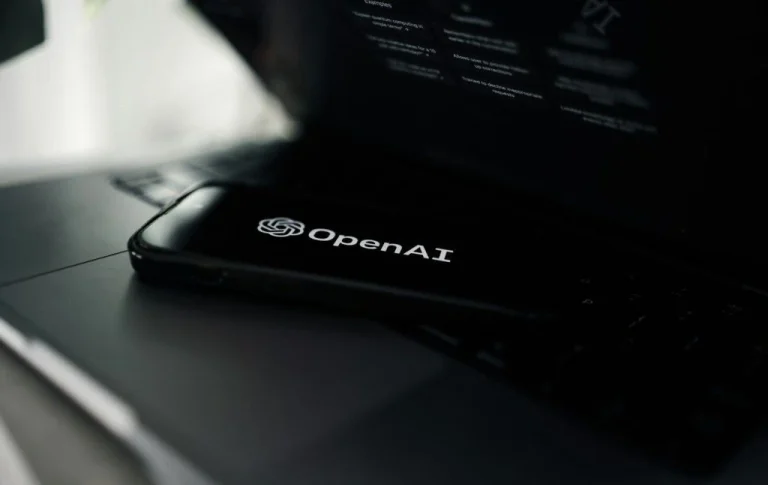 Збій ШІ-агентів OpenAI призвів до витоку фото користувачів: 53 зображення потрапили у відкритий доступ