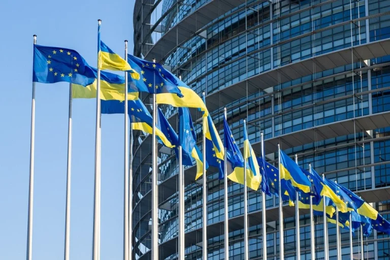 Європі дедалі важче оплачувати оборону України: до кінця року бракує $27 млрд